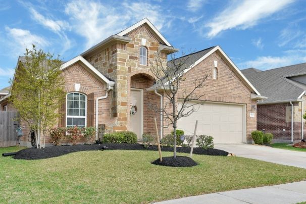 https://JaniceFavela.NewConstructionHomesForYou.com